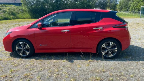 NISSAN LEAF 40kWh 40kWh Tekna