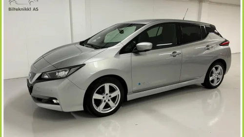 NISSAN LEAF 40kWh N-Connecta 40 Kwh|Vinterpakke|ACC |LED | Norsk R.Kamera