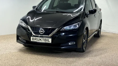 NISSAN LEAF 40kWh TEKNA 40KWH