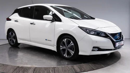 NISSAN LEAF 40kWh 40kWh 150 HK N-CONNECTA 360KAMERA+ACC+EU-2028+EN EIER
