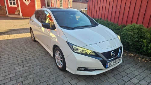 NISSAN LEAF 40kWh 40kWh Tekna