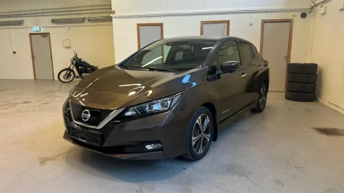 NISSAN LEAF 40kWh 40kWh Tekna/Navi/ACC/Bose/R.Kam/Ny EU/Ny Service