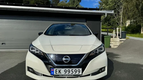 NISSAN LEAF 40kWh 40kWh Tekna
