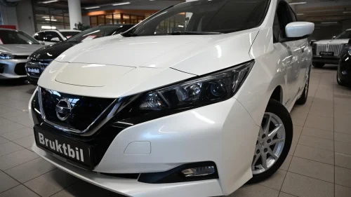 NISSAN LEAF 40kWh 40kWh m/Kamera/Rattvarme/CarPlay++