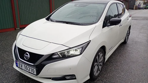 NISSAN LEAF 40kWh 40kWh Tekna. NY EU, Eneier, Skinn ++