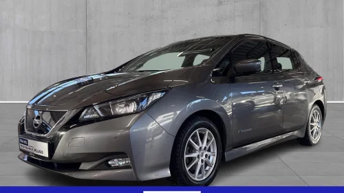 NISSAN LEAF 40kWh 40kwh N-Connecta 360kamera adaptiv cruise Rattvarme++
