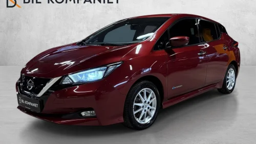 NISSAN LEAF 40kWh 40kWh N-Connecta | 360 Kamera | EU 03/28