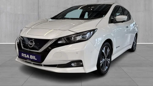 NISSAN LEAF 40kWh 40kwh Tekna Bose Navi Ryggekam+++