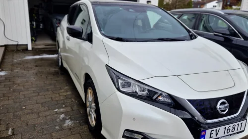 NISSAN Leaf 40kWh 40kWh TEKNA/360 KM/ACC/BOSE/RATT V/NAVI/SKINN/++++