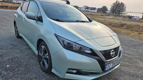 NISSAN Leaf 40kWh 40kWh Launch Edition