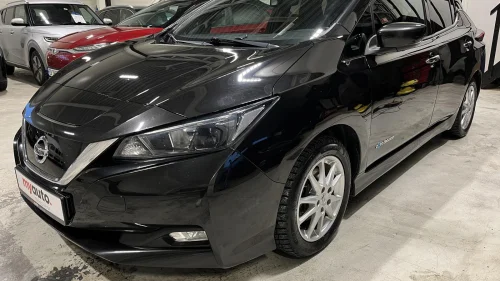 NISSAN Leaf 40kWh 40kWh/N-Connecta/Krok/AppleCarPlay+++