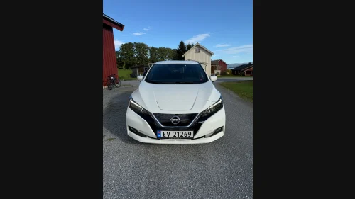 NISSAN Leaf 40kWh 40kWh Acenta
