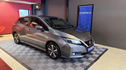 NISSAN Leaf 40kWh 40KW. Hengerfeste / Keyless /Acc/Kamera/V.pumpe/E-pedal
