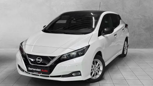NISSAN Leaf 40kWh 40kWh / 360.Kam / Ratt Varme / ACC / varmeseter F+B /