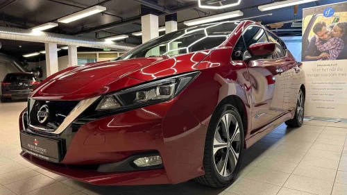 NISSAN Leaf 40kWh 1EIER / LAV KM / TEKNA / R.KAMERA / 40kWh / VELHOLDT