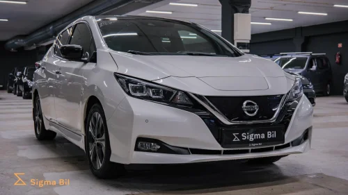 NISSAN Leaf 40kWh 40kWh 270WLTP Tekna ACC 360 CarPlay Bose DAB EU03/2028
