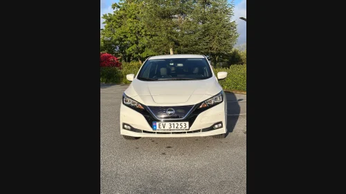 NISSAN Leaf 40kWh 40kWh Tekna