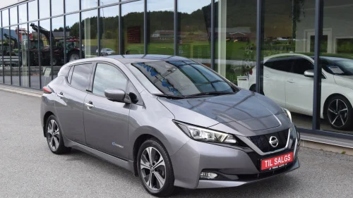 NISSAN Leaf 40kWh 40kWh Tekna. Norsk Bil. V pumpe. Bose. 360kam 27 km.