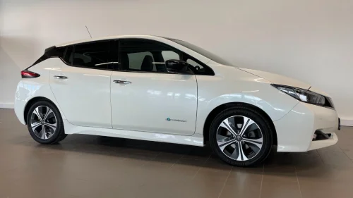 NISSAN Leaf 40kWh 40kWh Tekna Bose/Delskinn/360 kamera