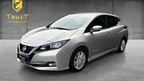 NISSAN Leaf 40kWh 40kWh Tekna / ACC / Rattvarme / Setevarme / 360cam+++