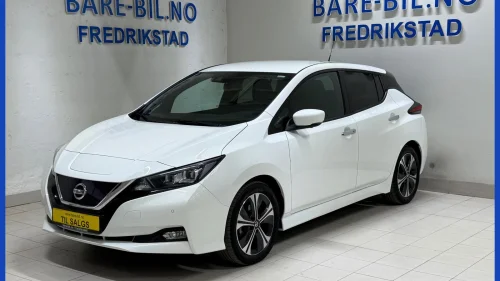 NISSAN Leaf 40kWh 40kWh Aut/360 Kamera/Acc/V,Ratt/Bliss/Dab/Keyless/BT++