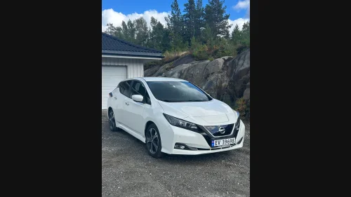 NISSAN Leaf 40kWh 40kWh N-Connecta
