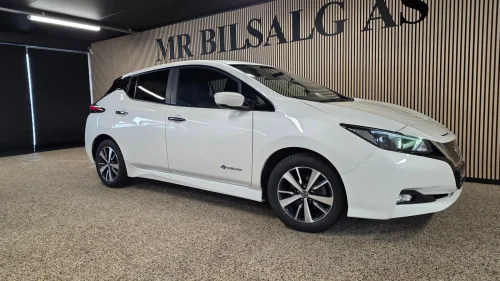 NISSAN Leaf 40kWh 40kWh / 270 km / Full Servicehistorikk