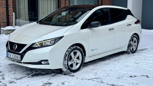 NISSAN Leaf 40kWh 40kWh TEKNA/ TOPPUTSTYRT/ LAV KM. STAND