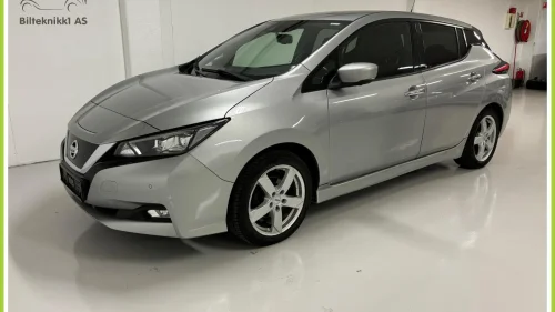 NISSAN Leaf 40kWh N-Connecta 40 Kwh|Vinterpakke|ACC |LED | Norsk R.Kamera