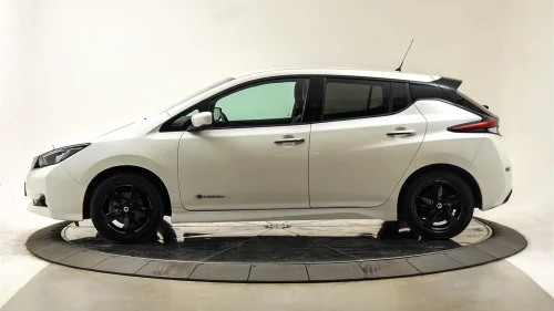 NISSAN Leaf 40kWh N-connecta 40KWH