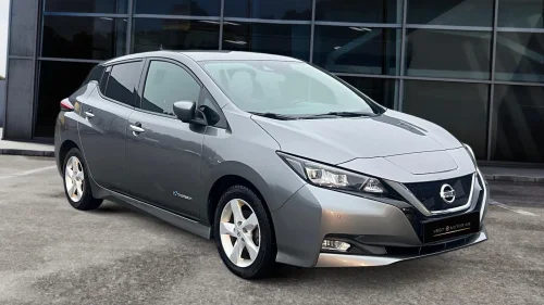 NISSAN Leaf 40kWh 1 Eier/ 40kWh/BOSE/DAB/ 360 kamera/AdaptivCruise ++