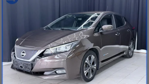 NISSAN Leaf 40kWh 40KWH 270KM TEKNA+/BOSE/360KAMERA/VARMERATT/SKINN++