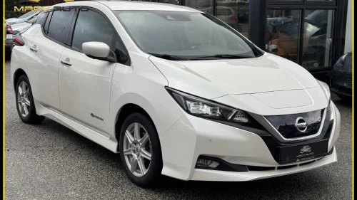 NISSAN Leaf 40kWh 40KWH TEKNA | DEL-SKINN | BOSE | PROPILOT | 360KAMERA