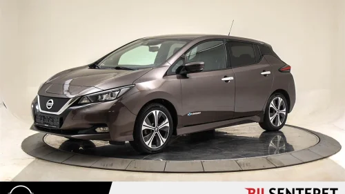 NISSAN Leaf 40kWh Tekna 40 KWT 360 kamera, Skinnseter, Navi