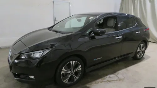NISSAN Leaf 40kWh 40 KWH TEKNA BOSE ADAPTIVE CRUISE VARMER 360-KAMERA NAV