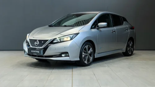NISSAN Leaf 40kWh N-Connecta /360 kamera /CarPlay /ACC / Keyless /DAB+