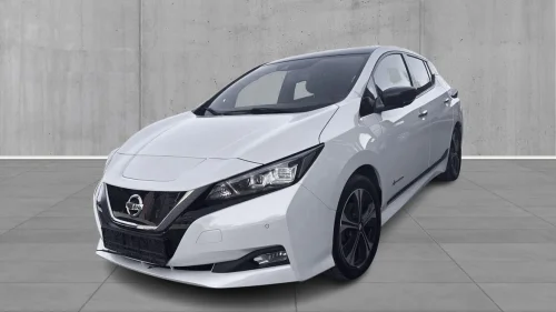 NISSAN Leaf 40kWh n connecta 360