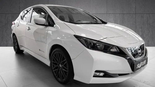 NISSAN Leaf 40kWh 40kWh Connecta, varmepumpe, LED ++
