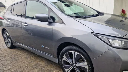 NISSAN Leaf 40kWh 40KWH N-CONNECTA/NORSK/270 KM/ 360 KAMERA /ACC// NAVI/