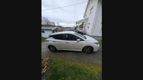 NISSAN Leaf 40kWh 40kWh Acenta