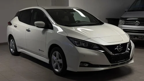 NISSAN Leaf 40kWh 40kWh Tekna E-Pedal Autopil ACC Bose 360 EU-03.27 Norsk