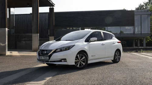 NISSAN Leaf 40kWh N-CONNECTA / EU2025 / S+V / GARANTI / 360 KAMERA