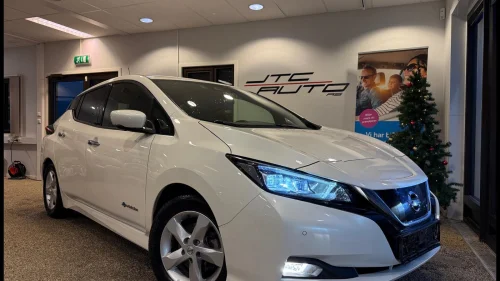 NISSAN Leaf 40kWh 40kWh / TEKNA / 360 KAMERA / SE KM. STAND