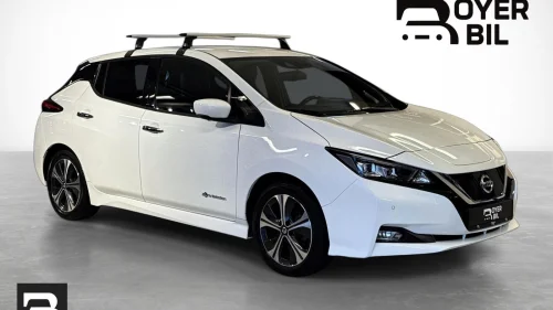 NISSAN Leaf 40kWh Tekna 40 kWh 270km Bose Hengerfeste Acc Navi Dab++