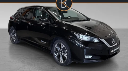 NISSAN Leaf 40kWh | 40kWh | Acenta | 360Kam | ACC | LED | 270 WLTP | mm |