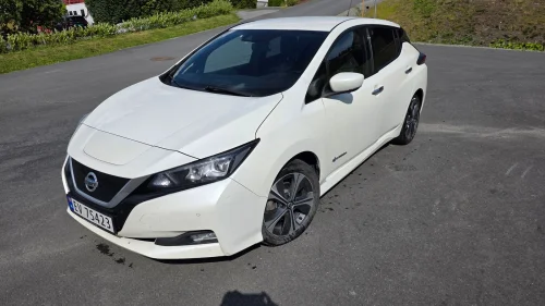 NISSAN Leaf 40kWh N-Connect ZE 1