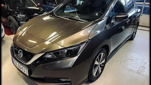 NISSAN Leaf 40kWh 40KWH/150HK/AUT/NAVI/R-KAM/DAB/EU-OK 9/28!!!