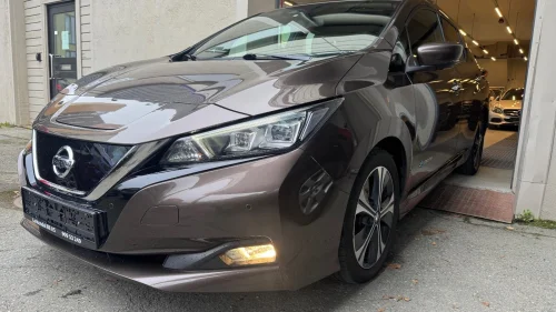 NISSAN Leaf 40kWh 40kWh TEKNA, SKINN, ACC, RKAMERA, LEVERES MED NY EU,