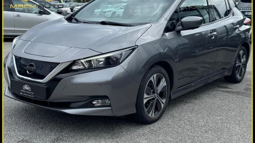 NISSAN Leaf 40kWh PROPILOT / 360KAM / NAVI / ACC / E-PEDAL / ISOFIX