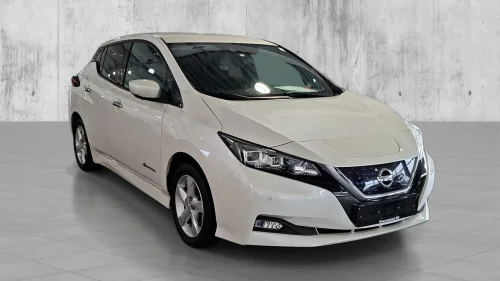 NISSAN Leaf 40kWh 40kWh N-Connecta /360 KAMERA/APP/RATTVARME/++